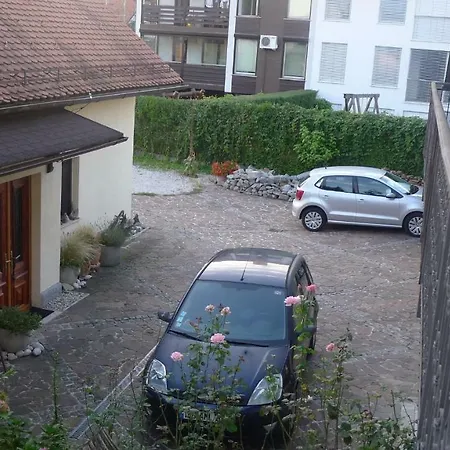 Konukevi Tita *