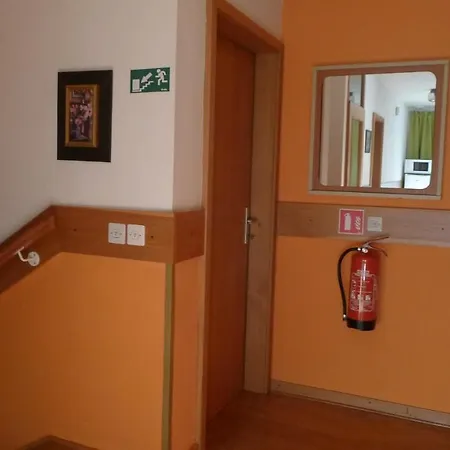 Konukevi Tita *